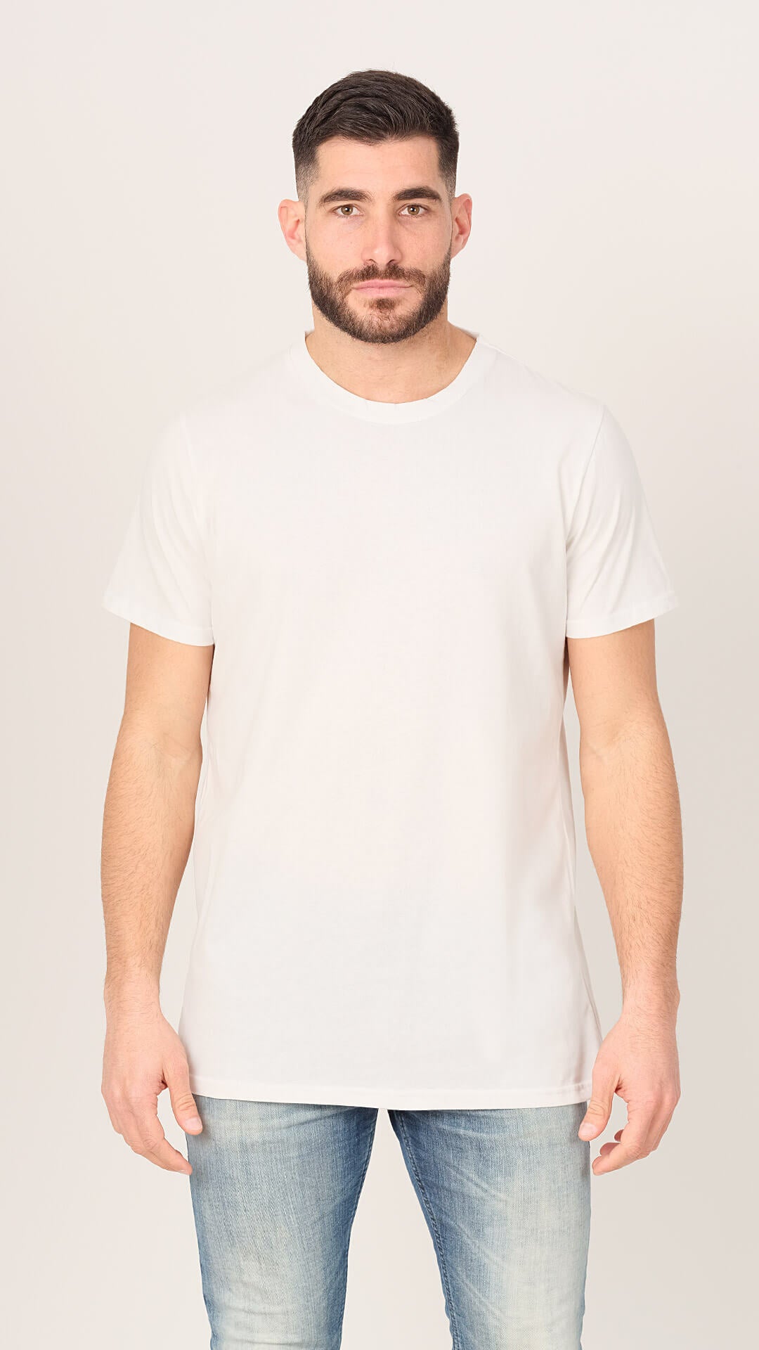 Men's basic cotton t-shirt in white - front view