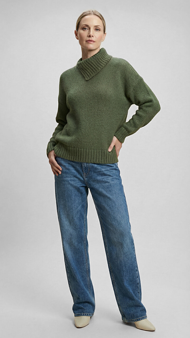 Women's Knitted Foldover Collar