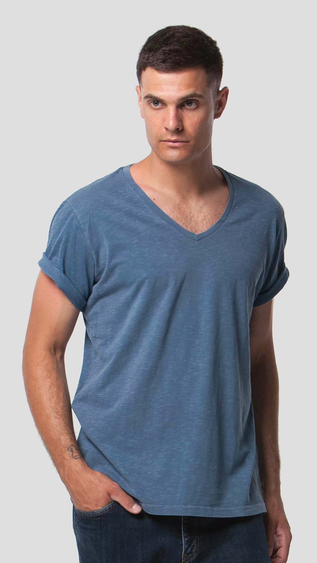 V-Neck T-Shirt in Blue, Front View