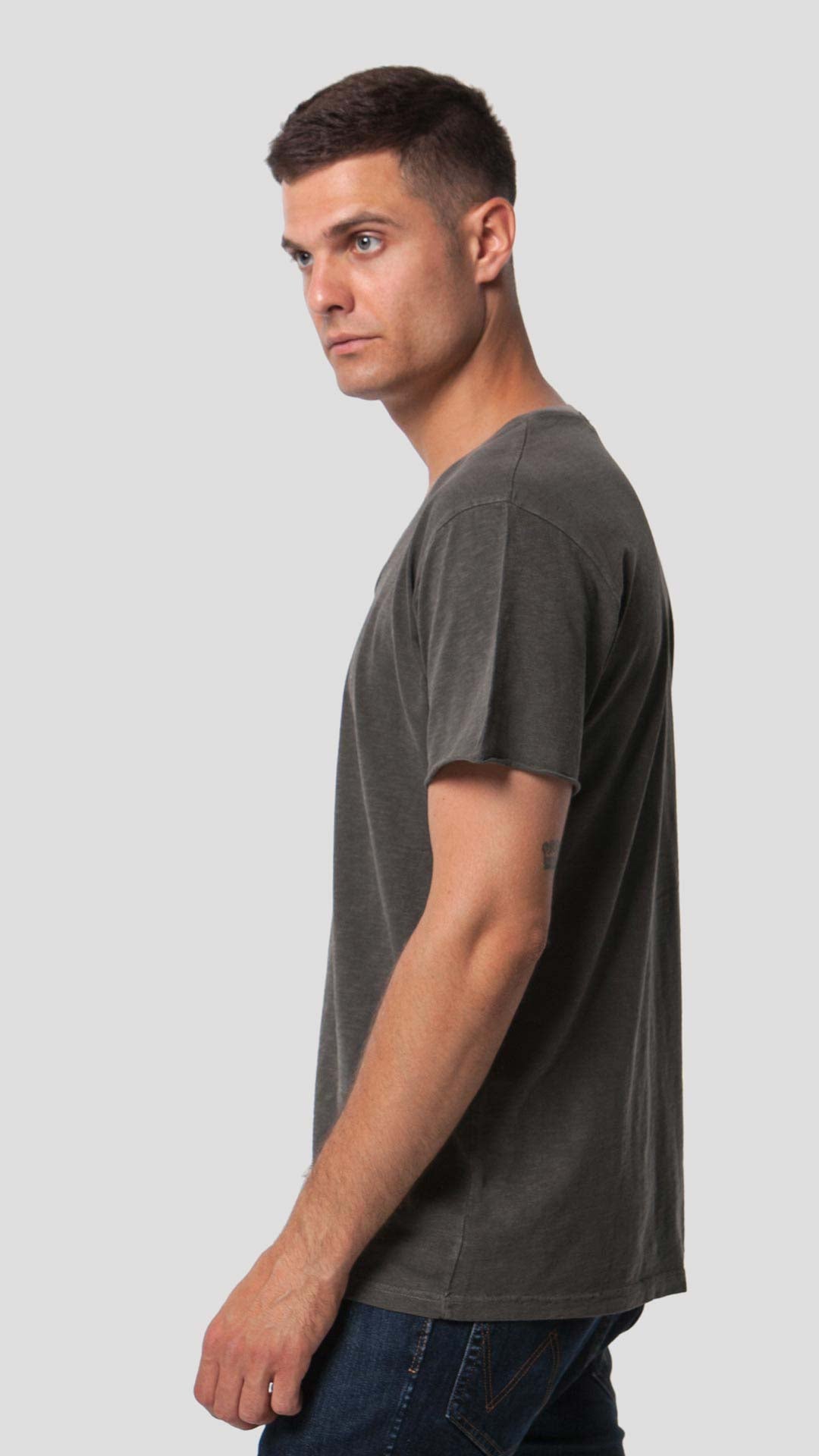 V-Neck T-Shirt in Khaki, Side View