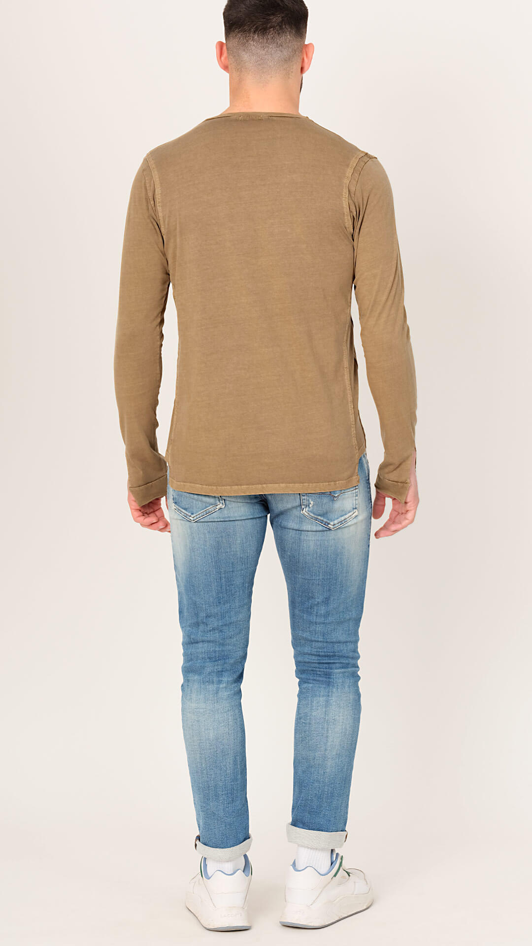 Wanderer T-Shirt, Back View, in Brown