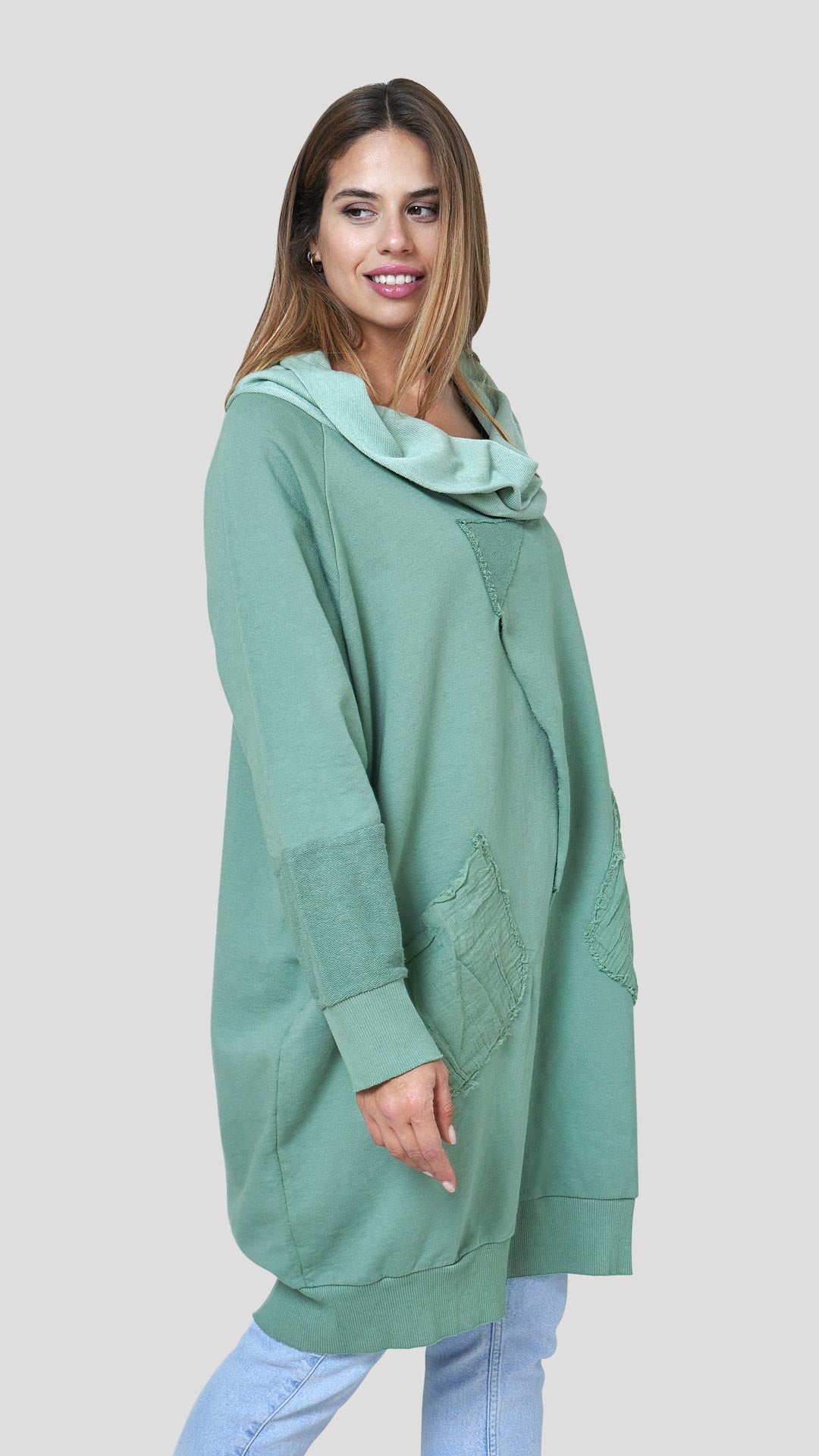 Women's Poncho Tethys