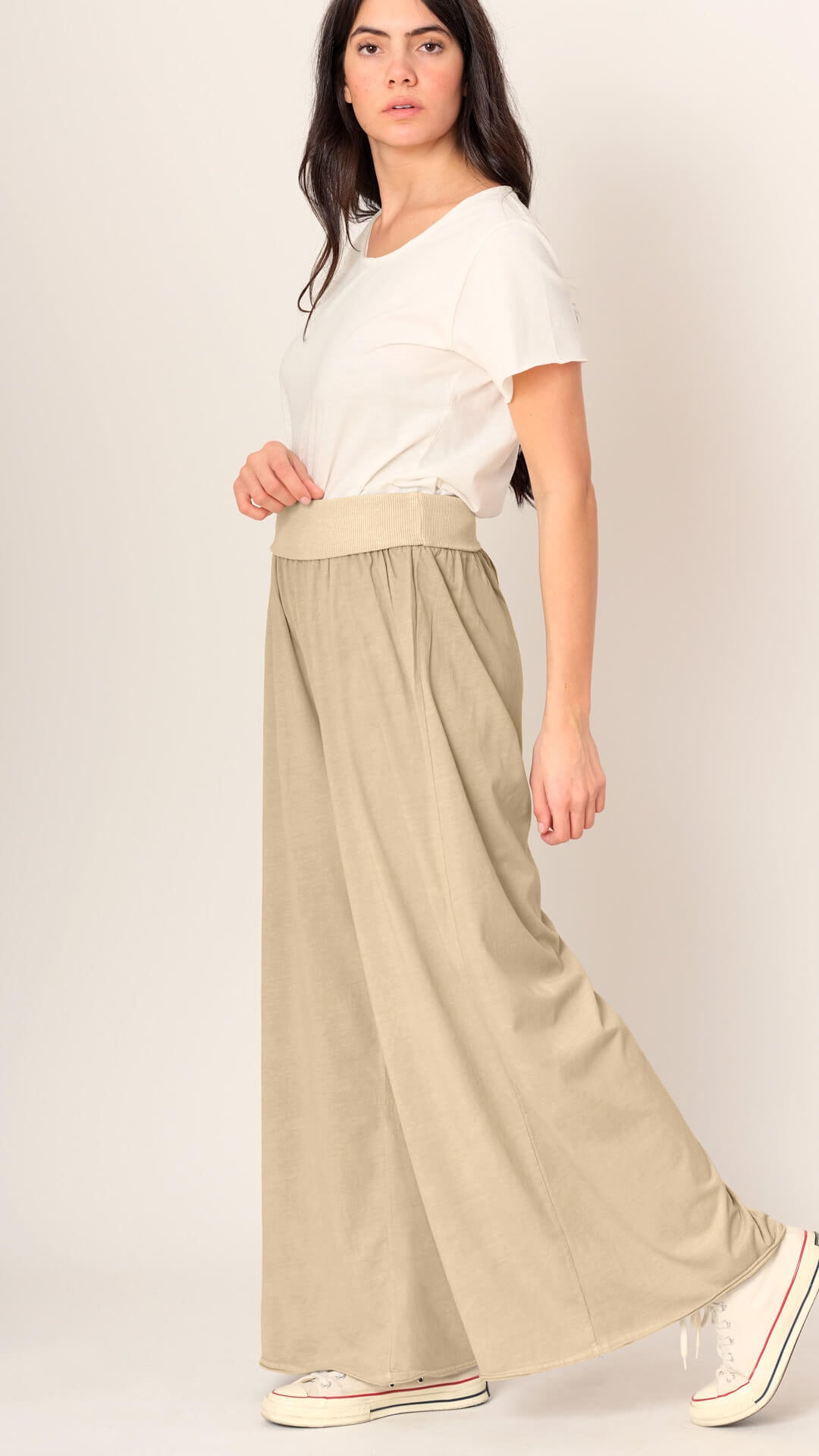 Wide-Leg Cotton Trousers, Side View, in Desert Brown