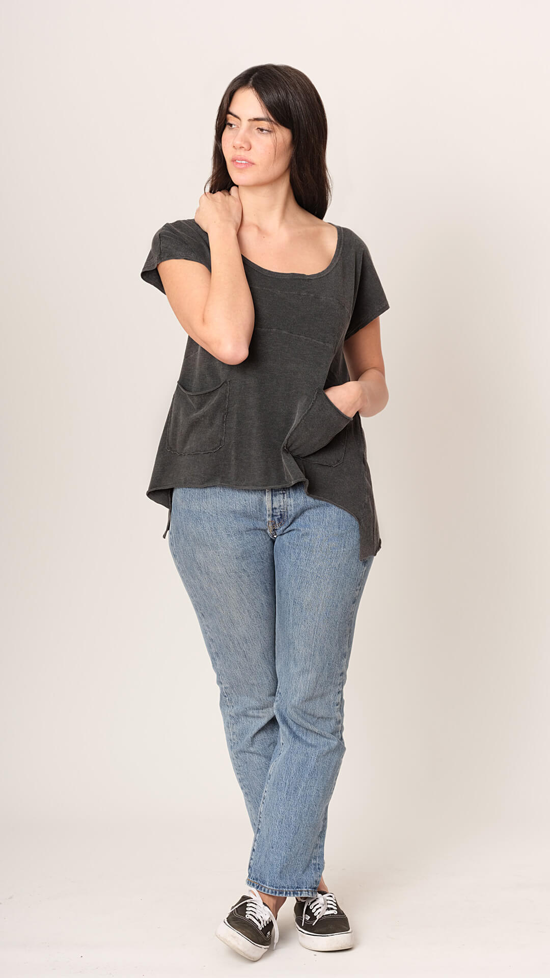 Barbara dark grey cotton top with asymmetrical hem and pockets - front view