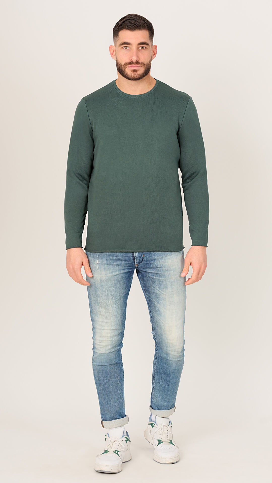 Aesop Sweatshirt in Green, Front View